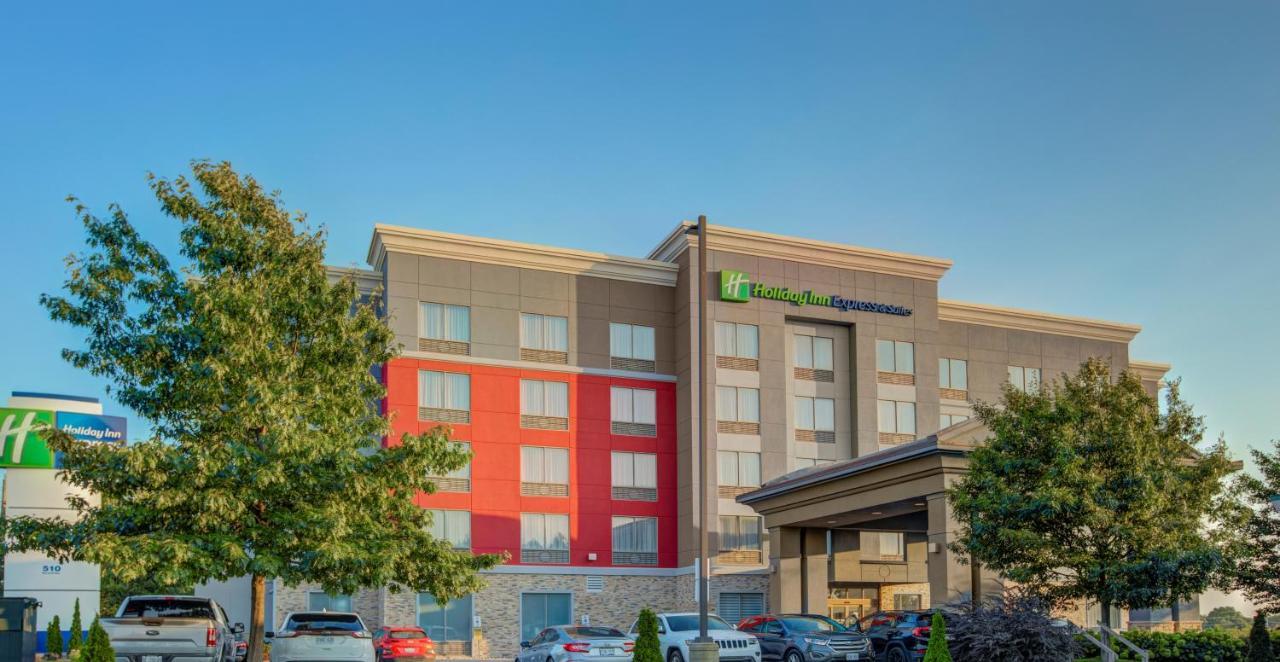 Holiday Inn Express & Suites - Woodstock, On Canada מראה חיצוני תמונה