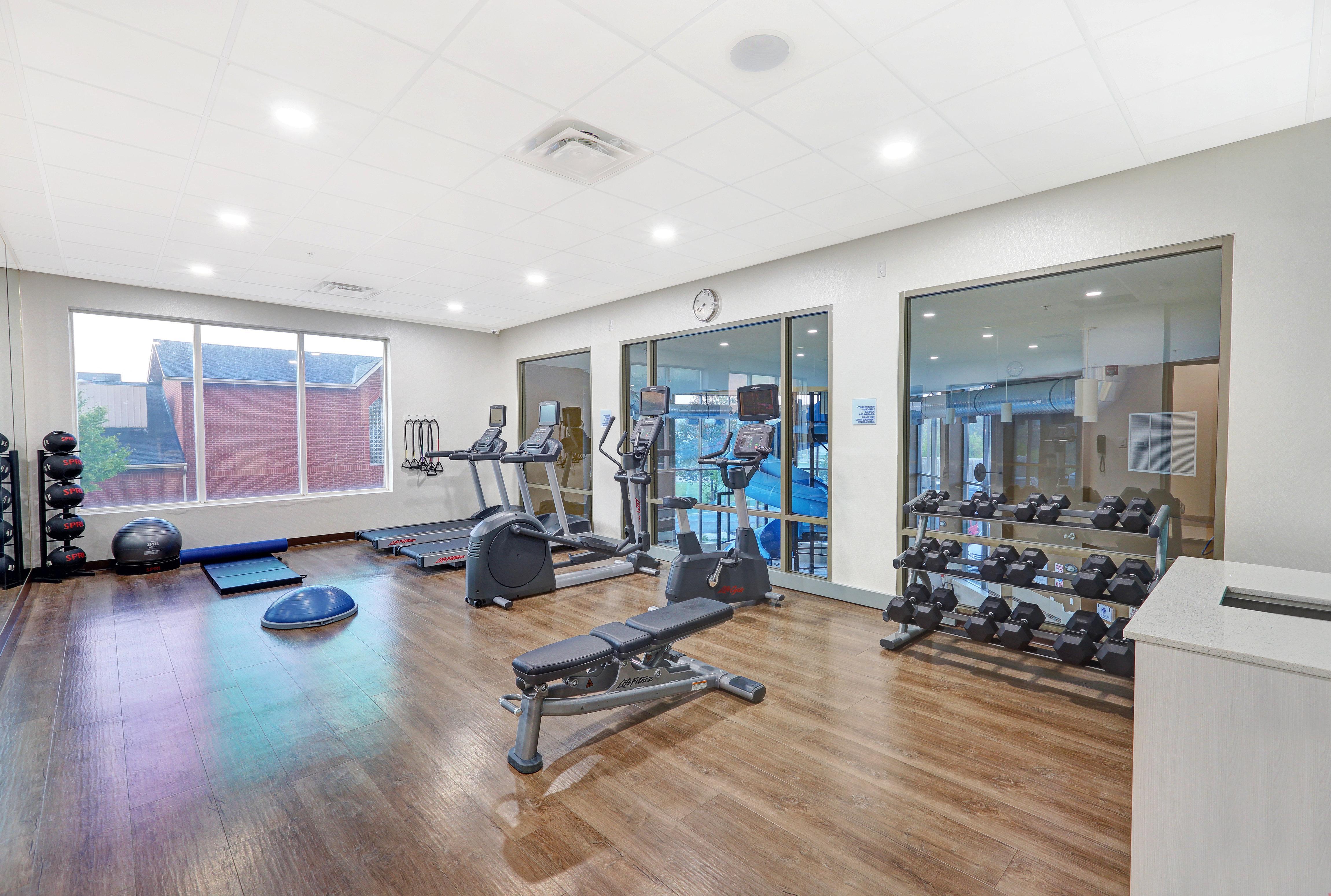 Holiday Inn Express & Suites - Woodstock, On Canada מראה חיצוני תמונה