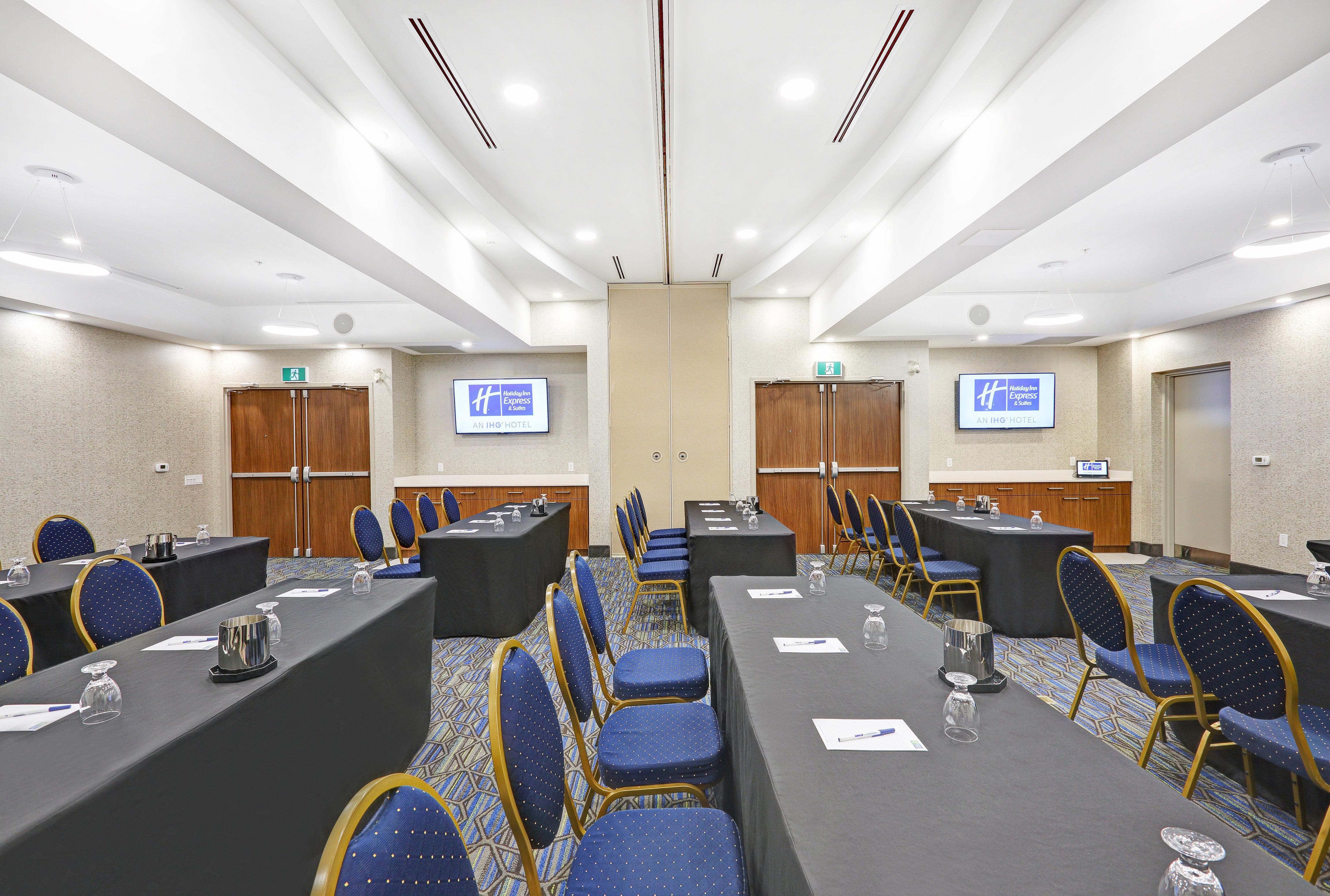 Holiday Inn Express & Suites - Woodstock, On Canada מראה חיצוני תמונה