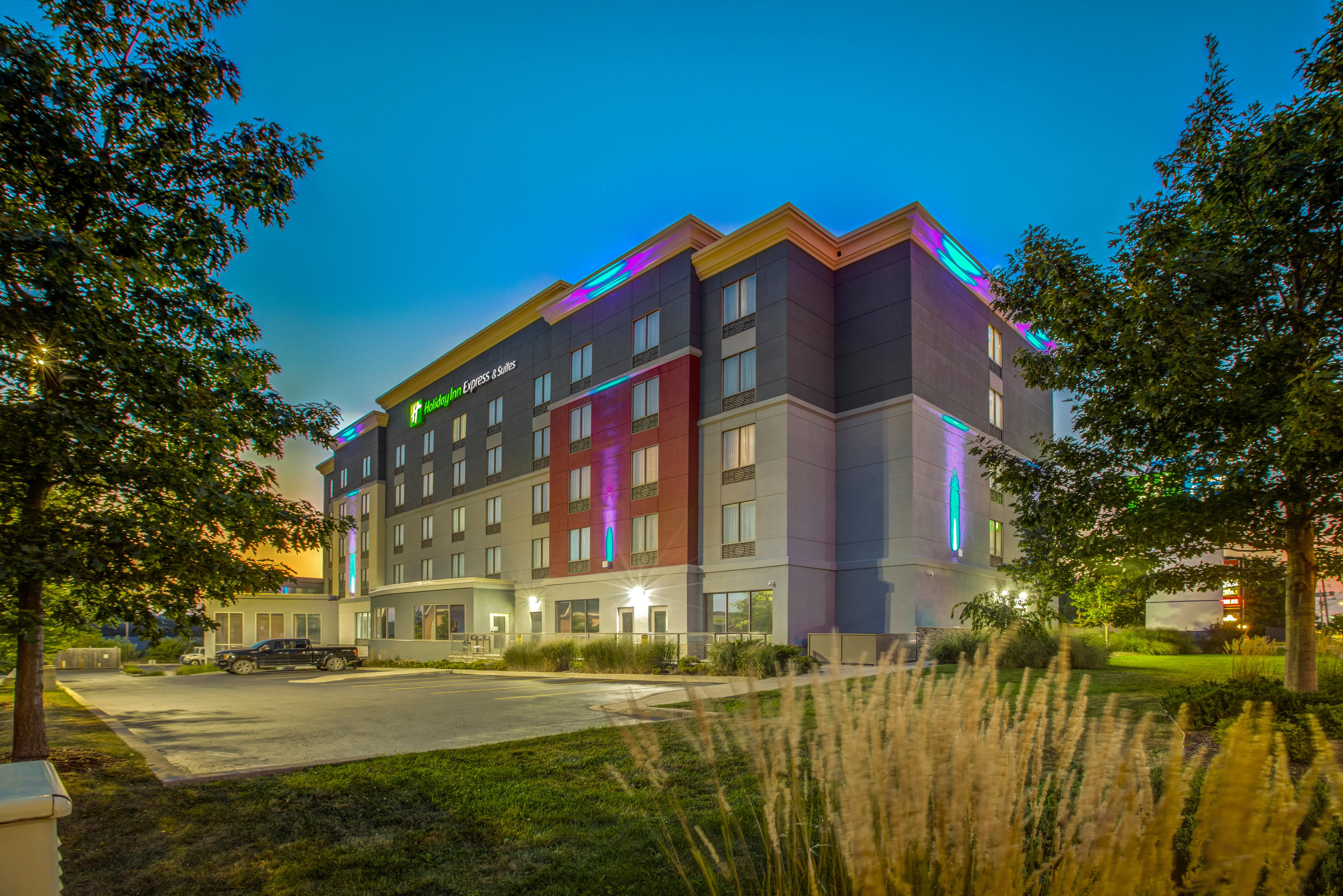 Holiday Inn Express & Suites - Woodstock, On Canada מראה חיצוני תמונה