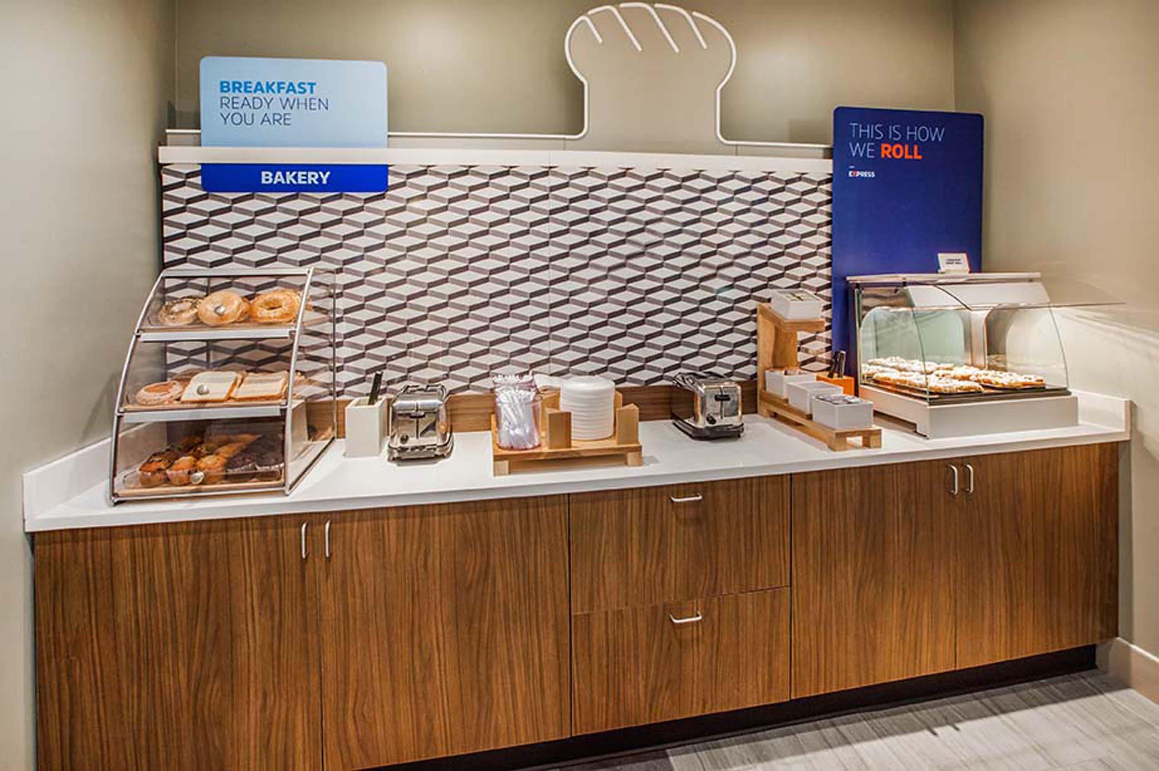 Holiday Inn Express & Suites - Woodstock, On Canada מראה חיצוני תמונה